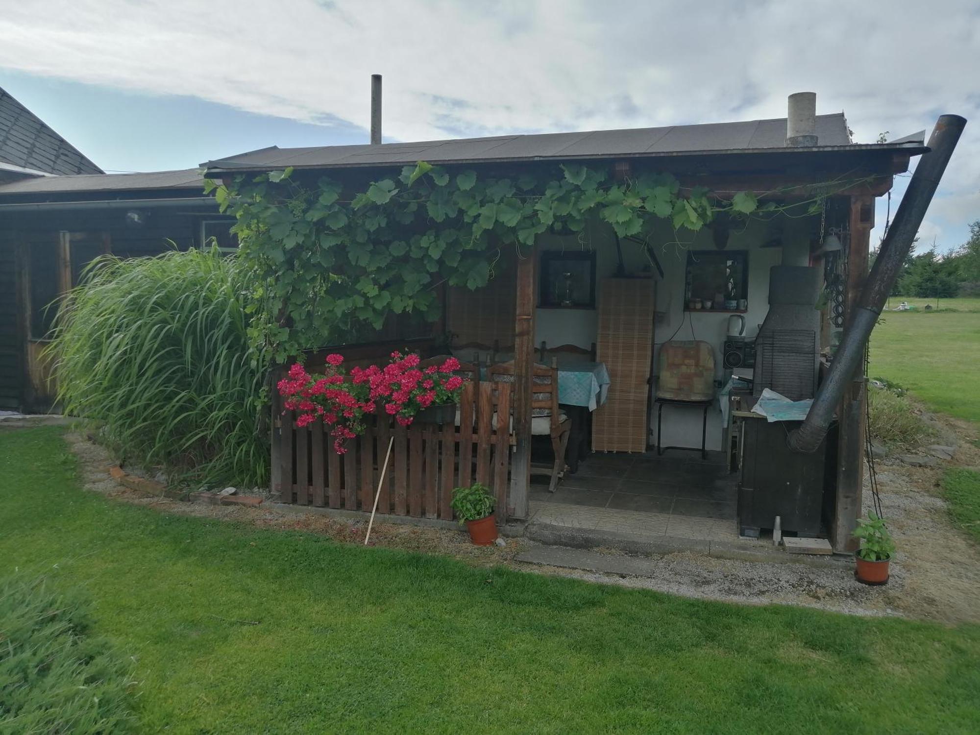 Dvougeneracni Dum Se Zahradou Apartman Vimperk Kültér fotó